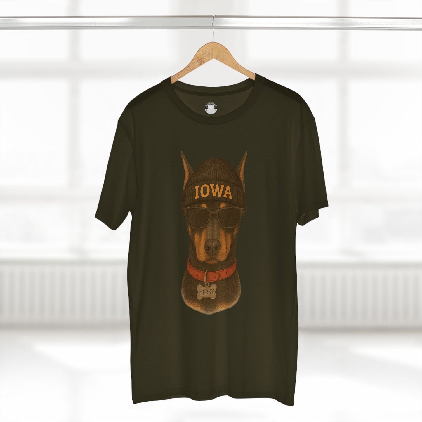 Iowa Dog Graphic Tee | Fun Pet Lover's Shirt, Dog Lover Gift, Casual Wear, Unique Graphic T-shirt