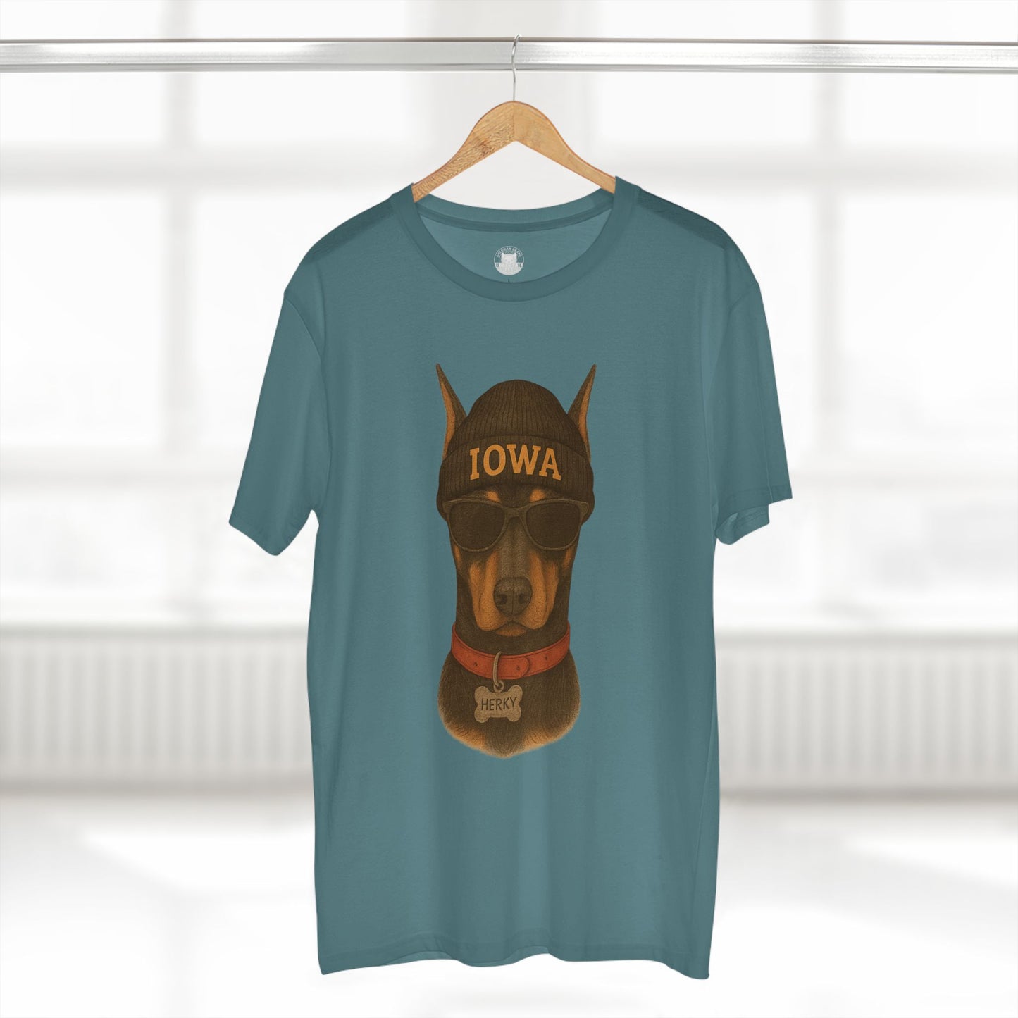 Iowa Dog Graphic Tee | Fun Pet Lover's Shirt, Dog Lover Gift, Casual Wear, Unique Graphic T-shirt